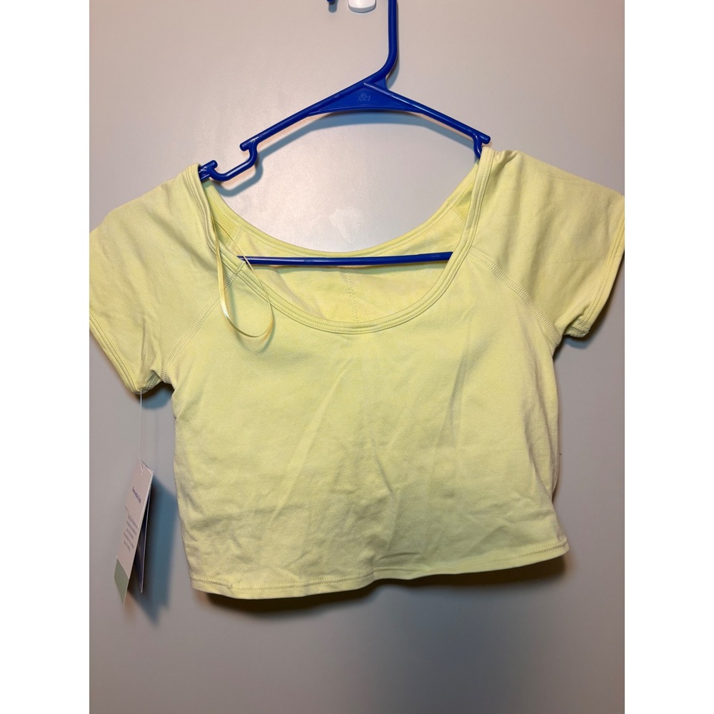 JoyLab Women Elfin Yellow Seamless Short Sleeve Crop Top with Built-in Bra XS